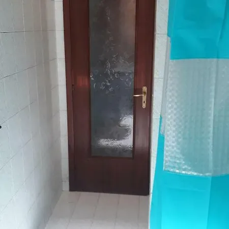 Addu Titina *